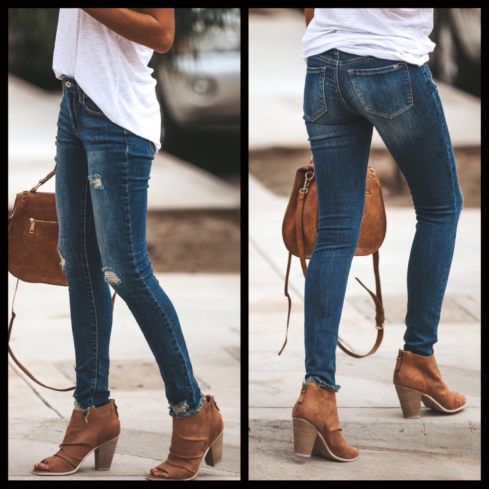 CLEARANCE-FIRM‼️Lizzy Distressed Skinnies - Picture 6 of 8